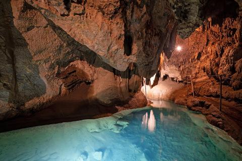 Jenolan Caves