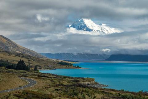 Morning kayaking tour in the harbour